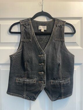 Universal Thread Black Denim Button-Front Vest